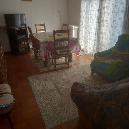 Spacieux Appartement 4 Pieces Beauvais Bagian luar foto